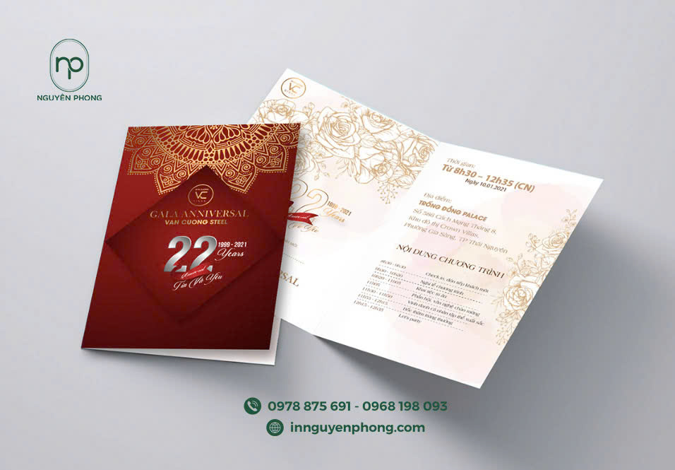 Thiệp mời dạng gấp sang trọng